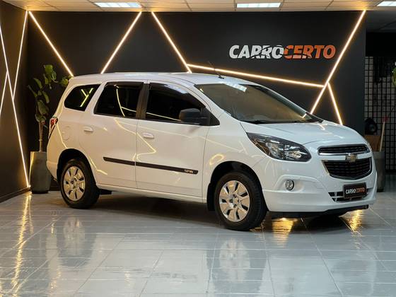 CHEVROLET SPIN 1.8 LT 8V FLEX 4P MANUAL CHEVROLET SPIN 1.8 LT 8V FLEX 4P MANUAL